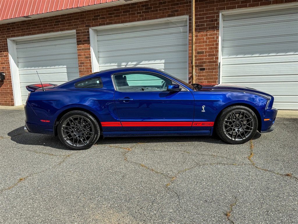 Used 2014 Ford Mustang Shelby GT500 w/ Equipment Group 821A RWD image 35