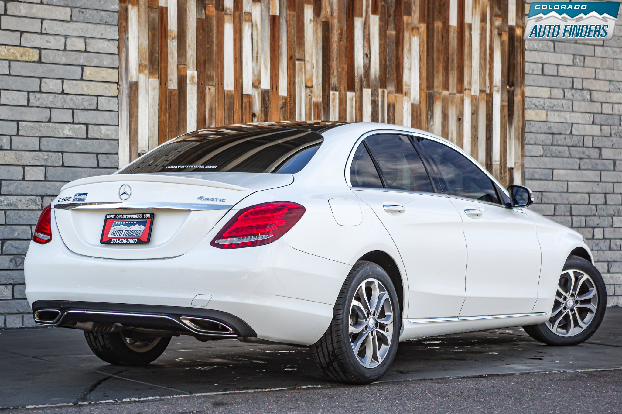 Used 2017 Mercedes-Benz C 300 4MATIC Sedan image 7
