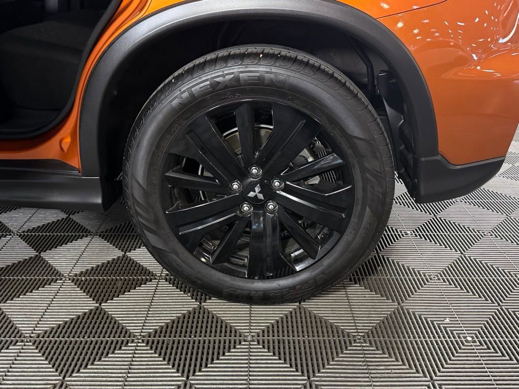 Used 2025 Mitsubishi Outlander Sport LE image 14