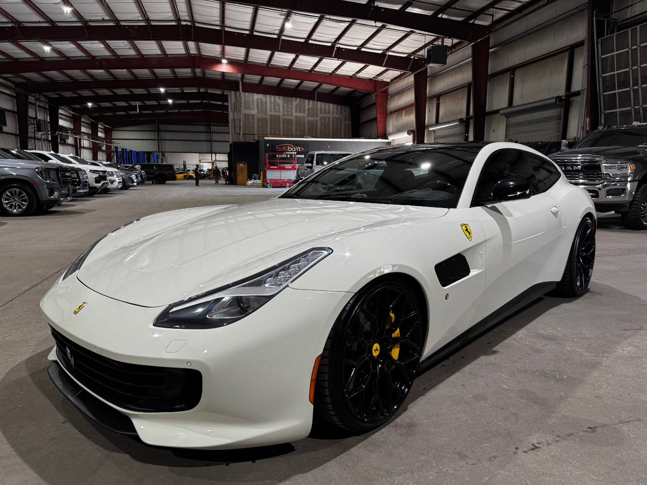 Used 2019 Ferrari GTC4Lusso T RWD image 12