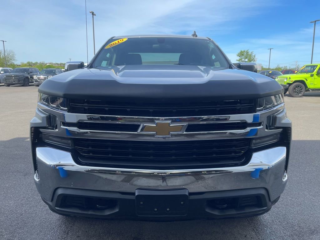 Used 2019 Chevrolet Silverado 1500 LT w/ All-Star Edition AWD/4WD image 2