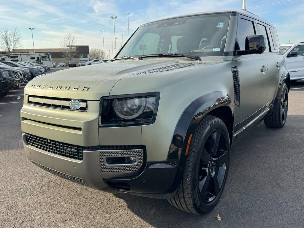 Used 2022 Land Rover Defender 110 X-Dynamic HSE AWD/4WD image 8