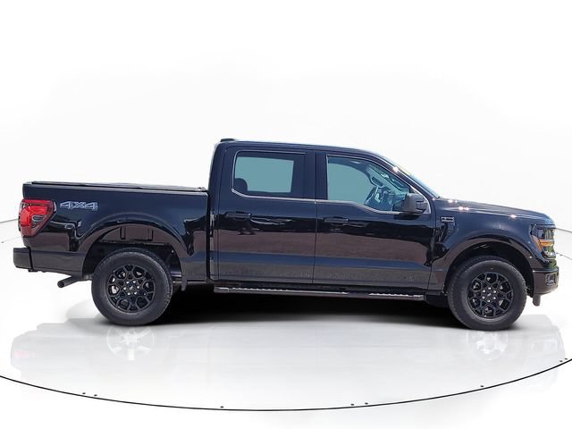 Used 2025 Ford F150 XLT w/ Equipment Group 301A Standard AWD/4WD image 4