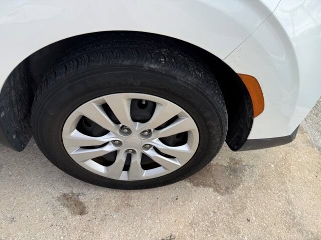 Used 2021 Kia Soul LX FWD image 8