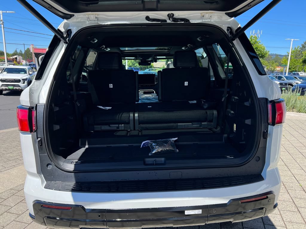 New 2026 Toyota Sequoia Platinum AWD/4WD image 25