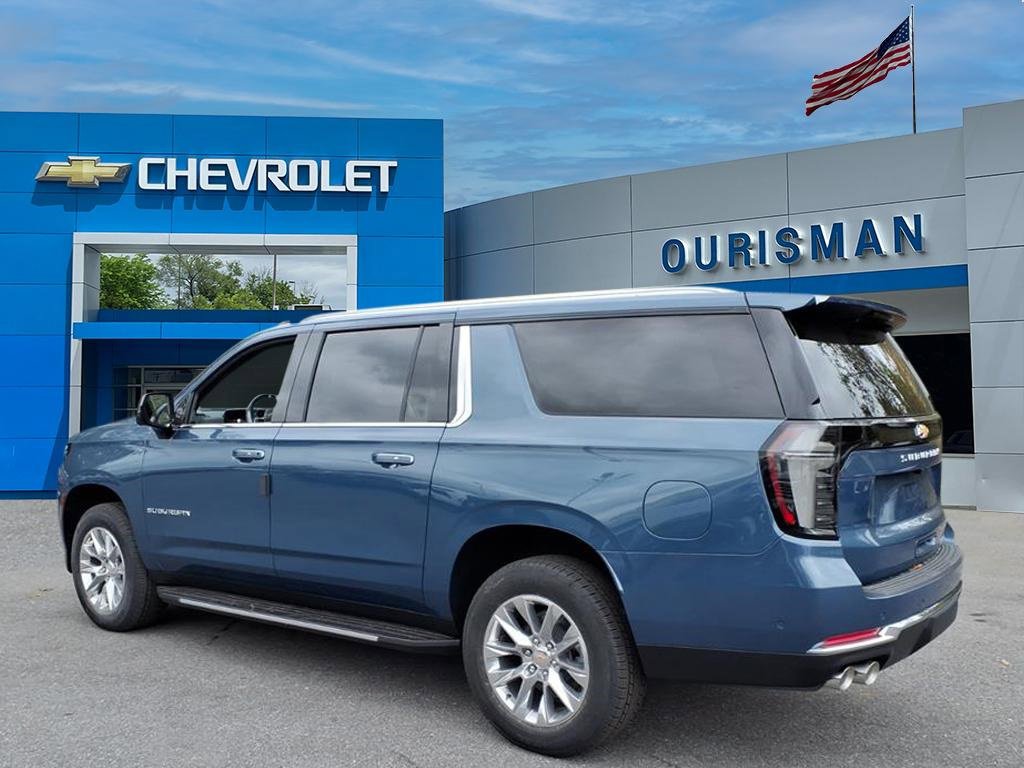 New 2026 Chevrolet Suburban Premier image 4
