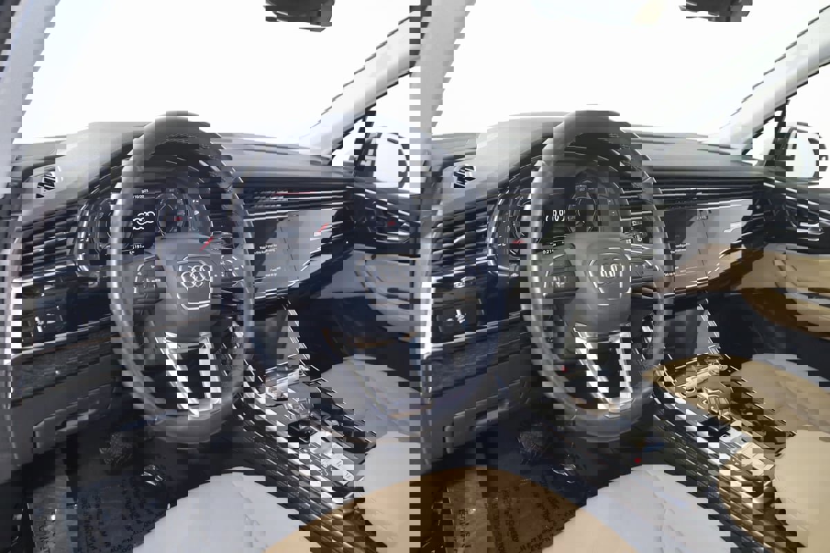 Used 2021 Audi Q7 3.0T Prestige w/ Prestige Package image 30