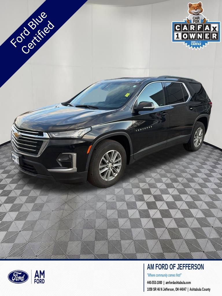 Used 2023 Chevrolet Traverse LT w/ Rear Camera Mirror Package image 1