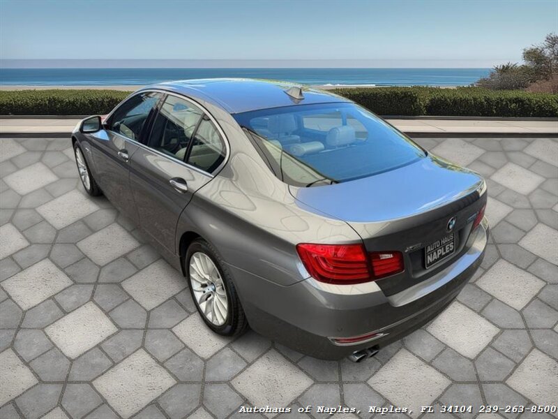 Used 2014 BMW 528i xDrive Sedan AWD/4WD image 10