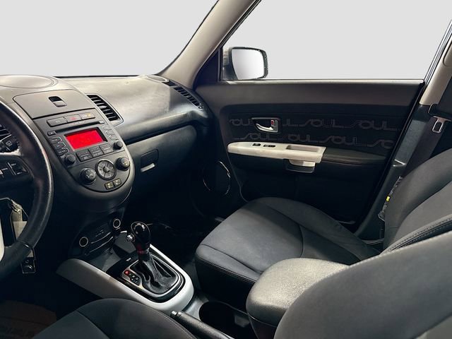 Used 2012 Kia Soul + image 21
