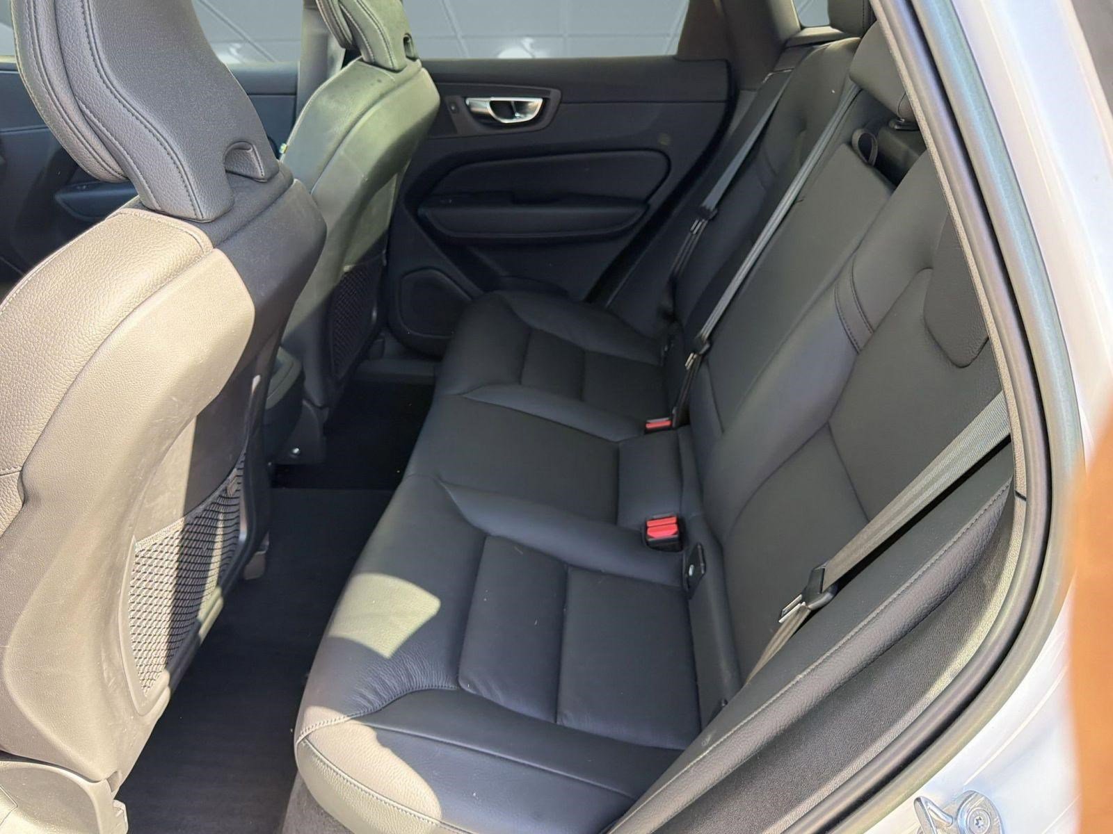 Used 2023 Volvo XC60 B5 Plus w/ Protection Package Premier FWD image 14