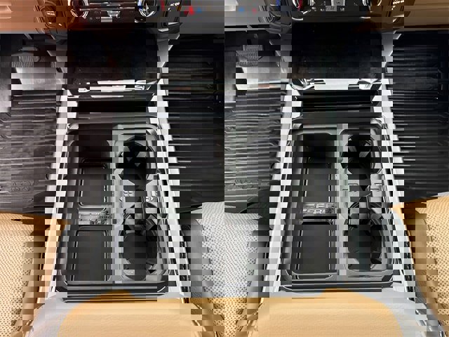 Used 2023 Ford F250 Lariat w/ Chrome Package image 15