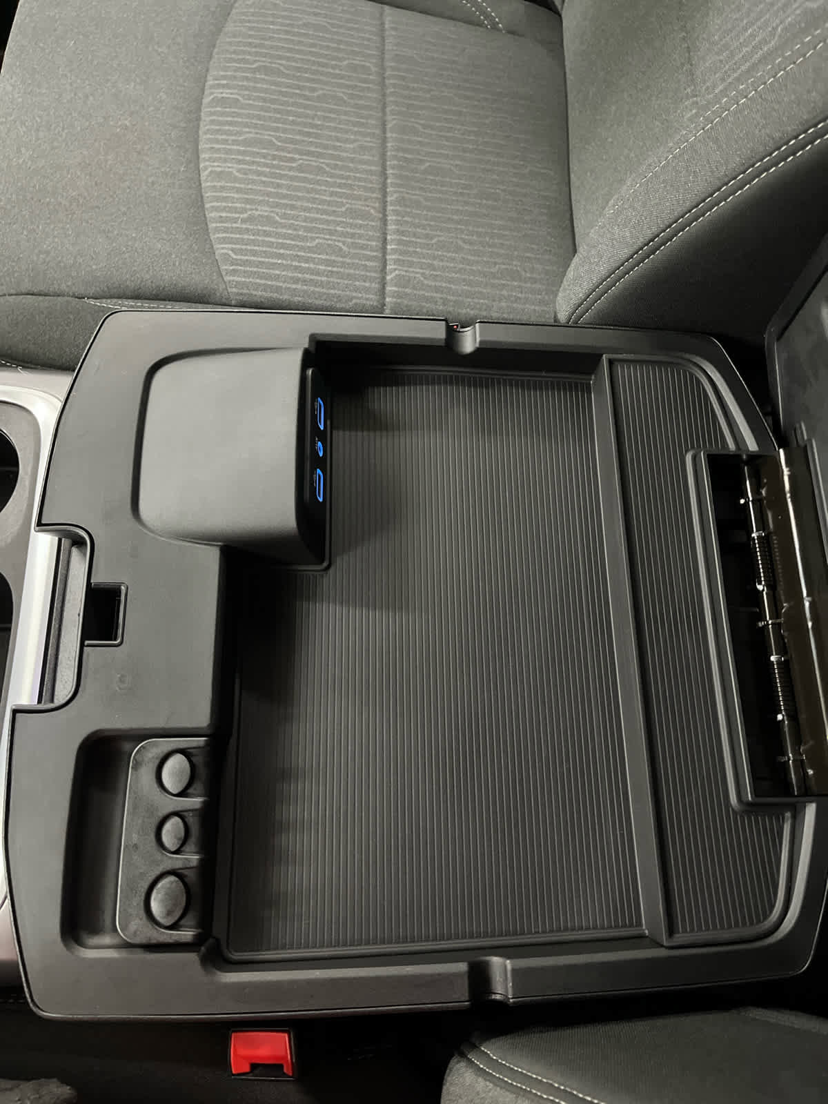 Used 2024 RAM 1500 Classic Warlock w/ Electronics Group image 39