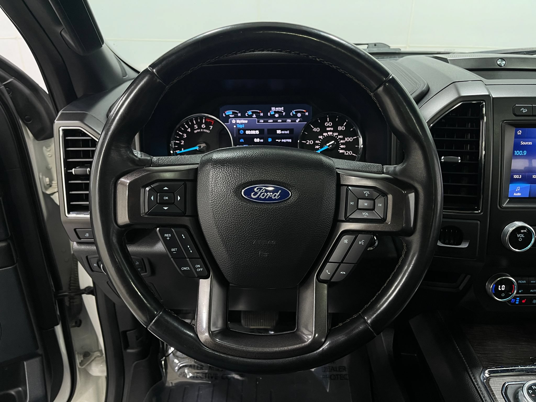 Used 2021 Ford Expedition Max Limited AWD/4WD image 22