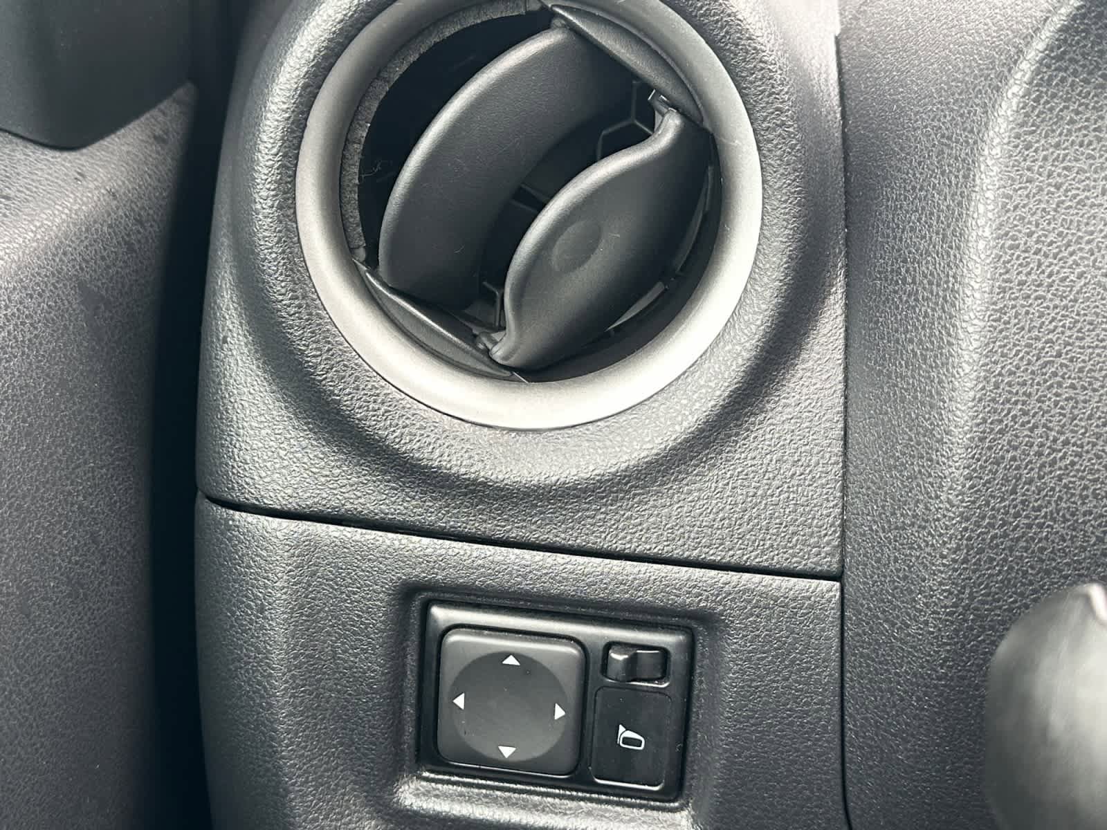 Used 2019 Nissan Versa SV FWD image 29