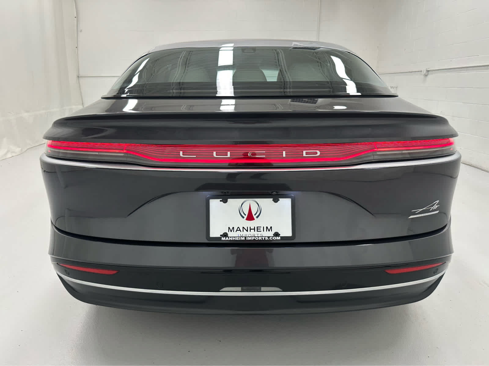 Used 2023 Lucid Air Touring AWD/4WD image 7