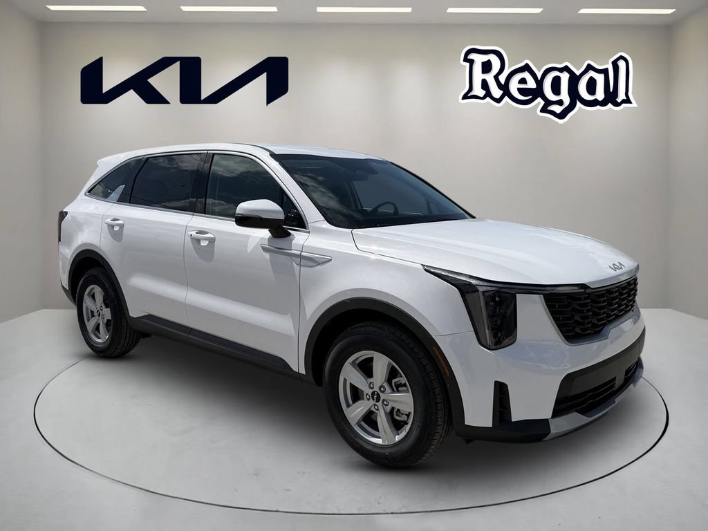 New 2026 Kia Sorento LX FWD image 1