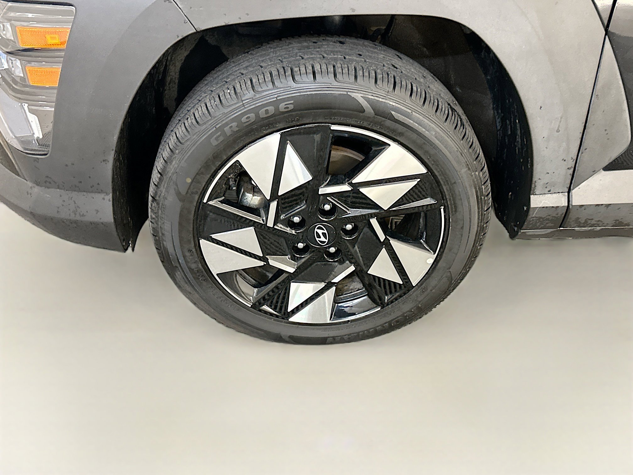 Used 2025 Hyundai Kona SEL image 11