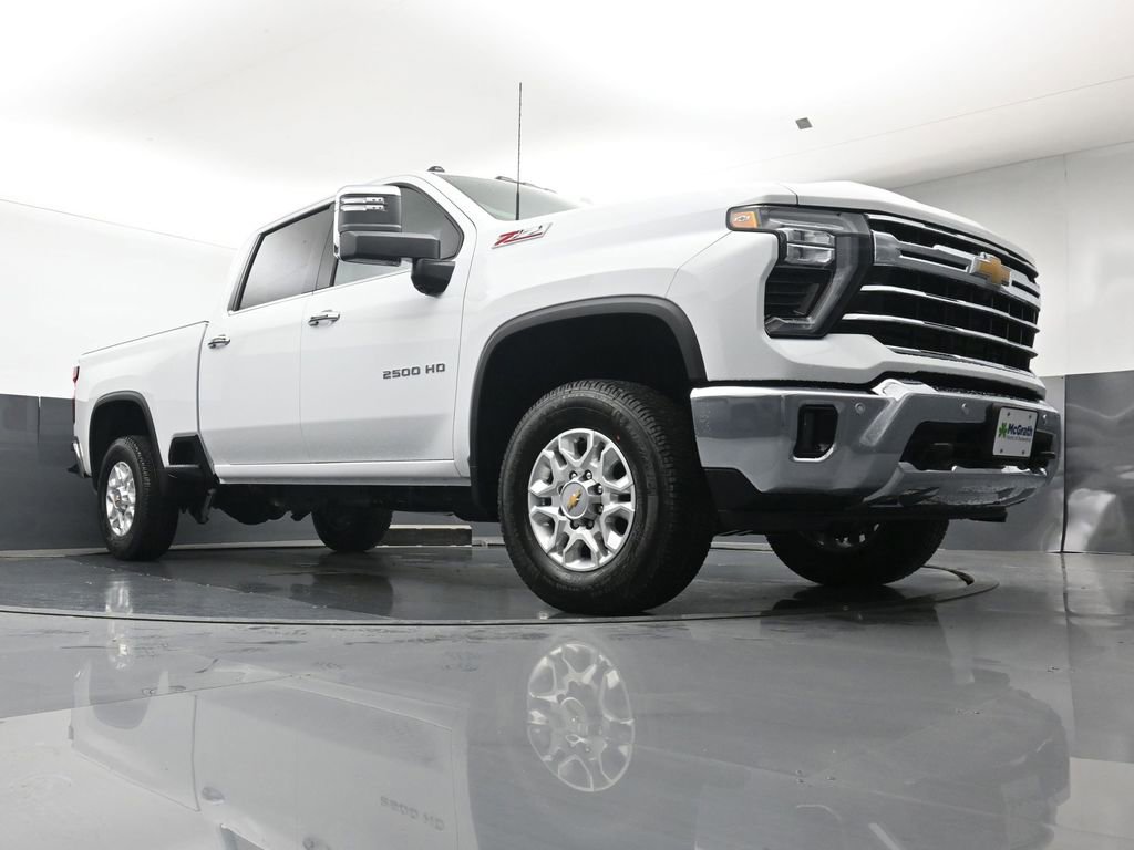 New 2026 Chevrolet Silverado 2500 LTZ w/ LTZ Convenience Package AWD/4WD image 28