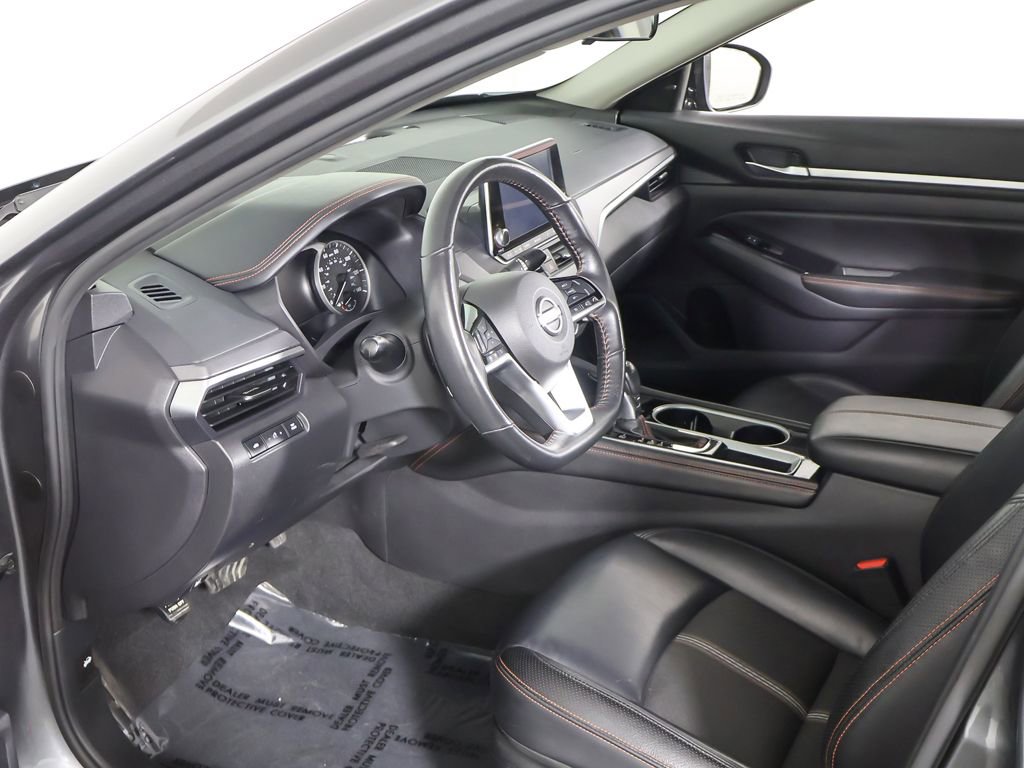 Used 2024 Nissan Altima 2.5 SR image 20