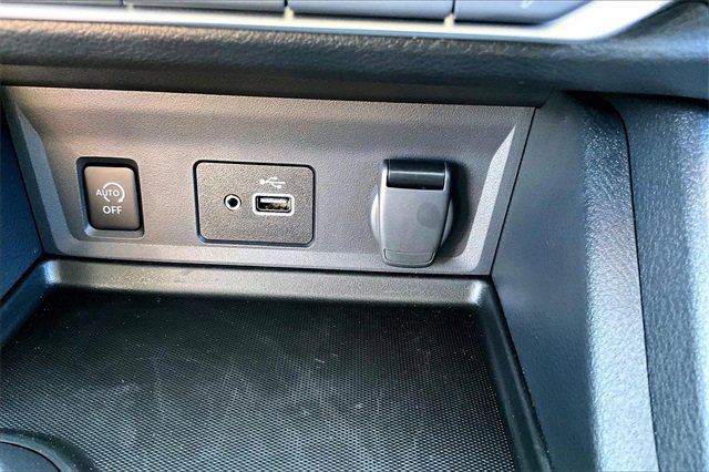 Certified 2025 Nissan Sentra S image 15