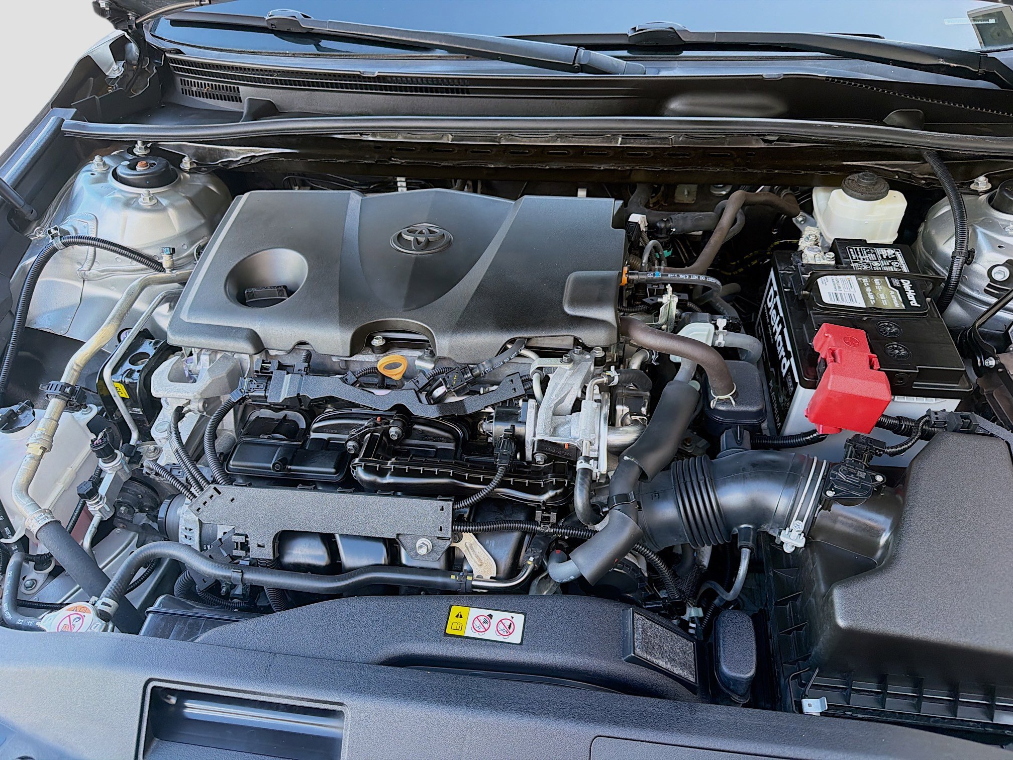 Used 2020 Toyota Camry LE FWD image 32