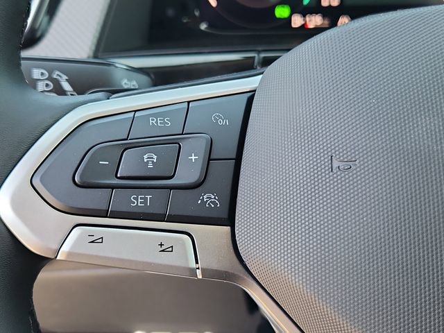 New 2026 Volkswagen Atlas Peak Edition AWD/4WD image 12