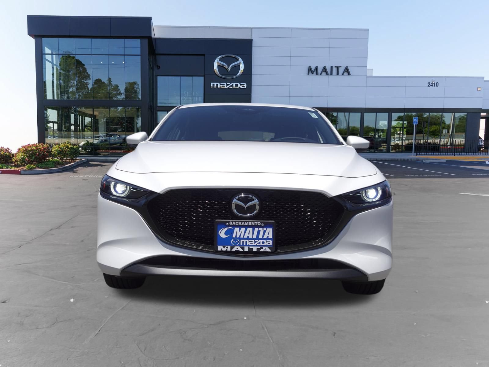 New 2026 MAZDA MAZDA3 2.5 S Hatchback w/ Premium Pkg FWD image 9