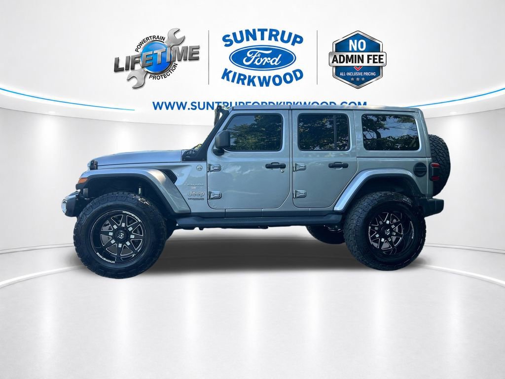 Used 2020 Jeep Wrangler Unlimited Sahara w/ LED Lighting Group AWD/4WD image 2