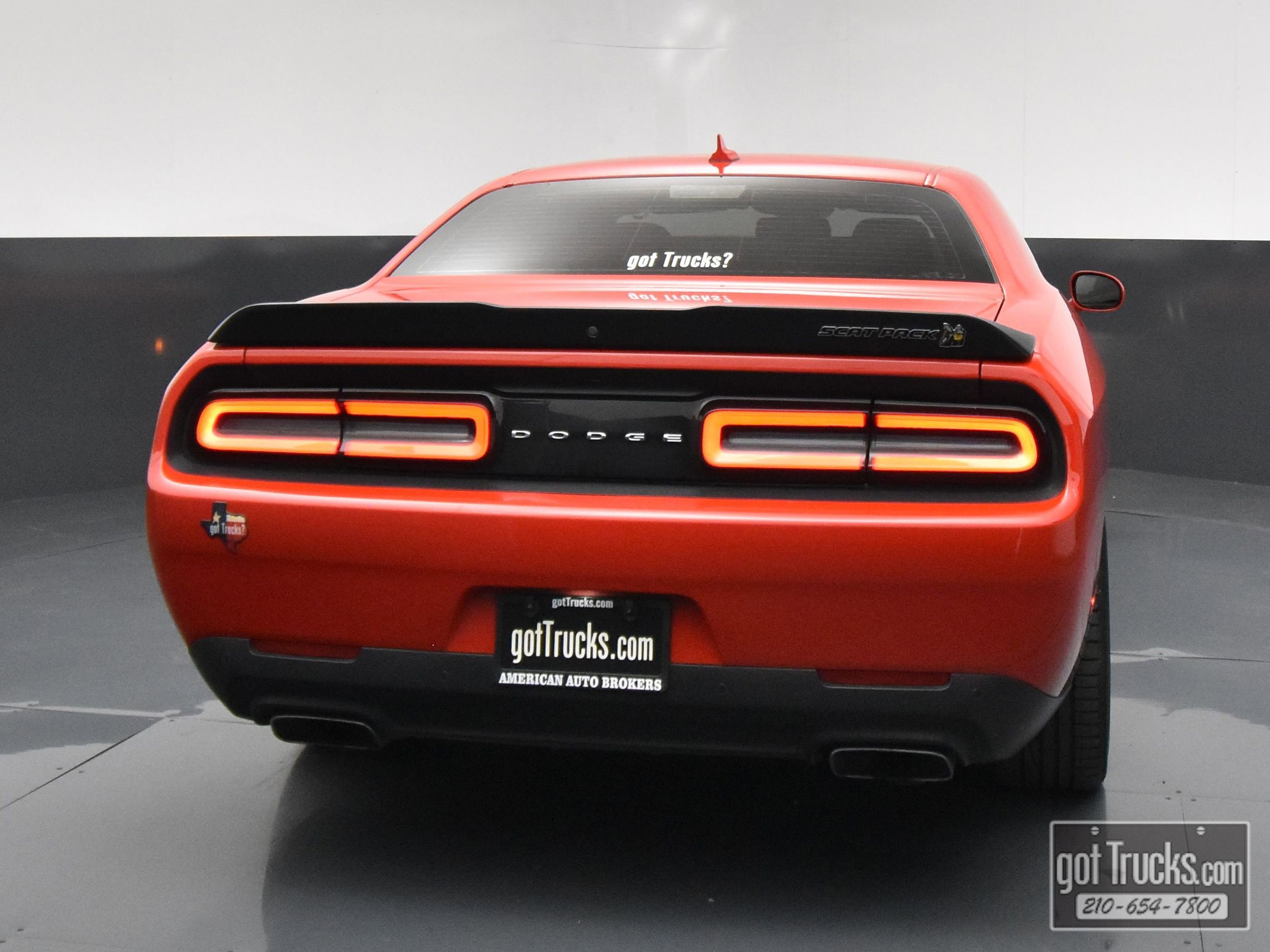Used 2023 Dodge Challenger R/T Scat Pack RWD image 6
