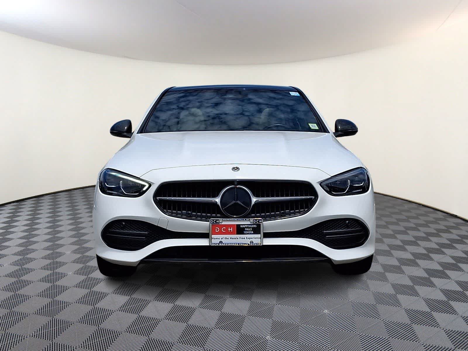 Used 2022 Mercedes-Benz C 300 4MATIC Sedan w/ Pinnacle Trim Package image 3