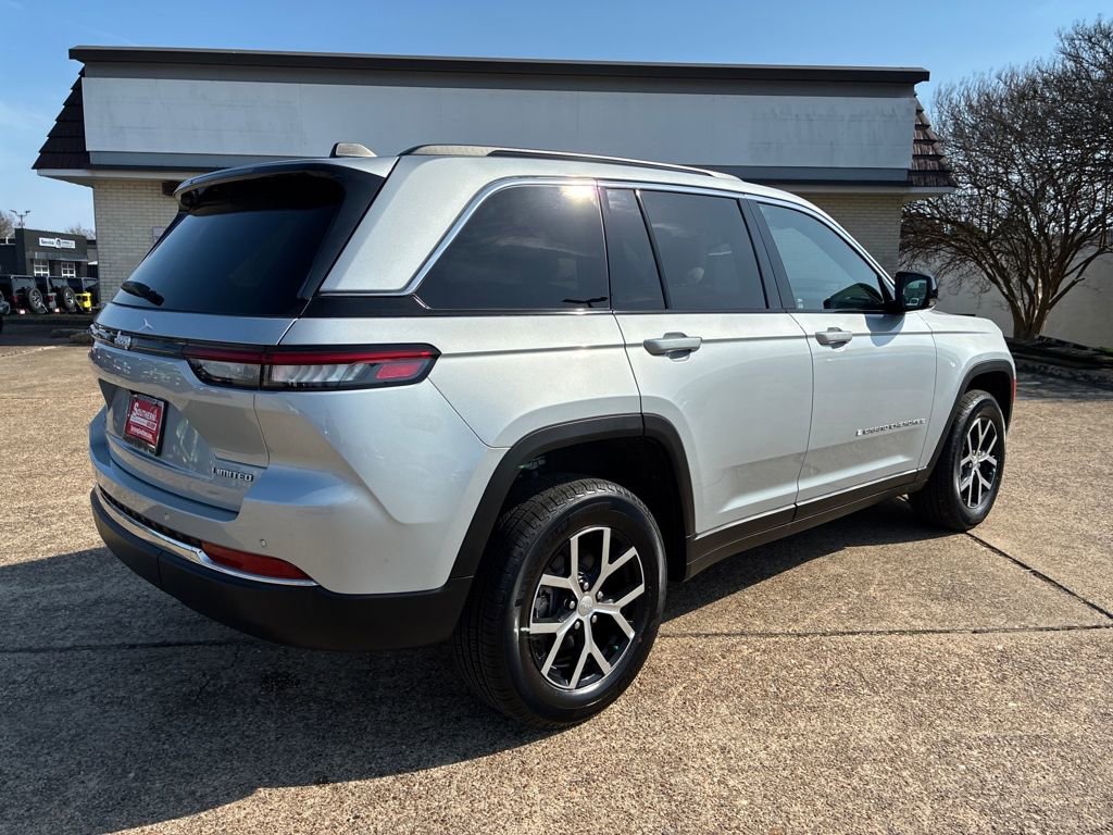 New 2025 Jeep Grand Cherokee Limited image 5