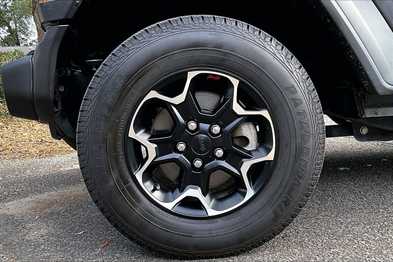 Used 2021 Jeep Wrangler Unlimited Sport image 29