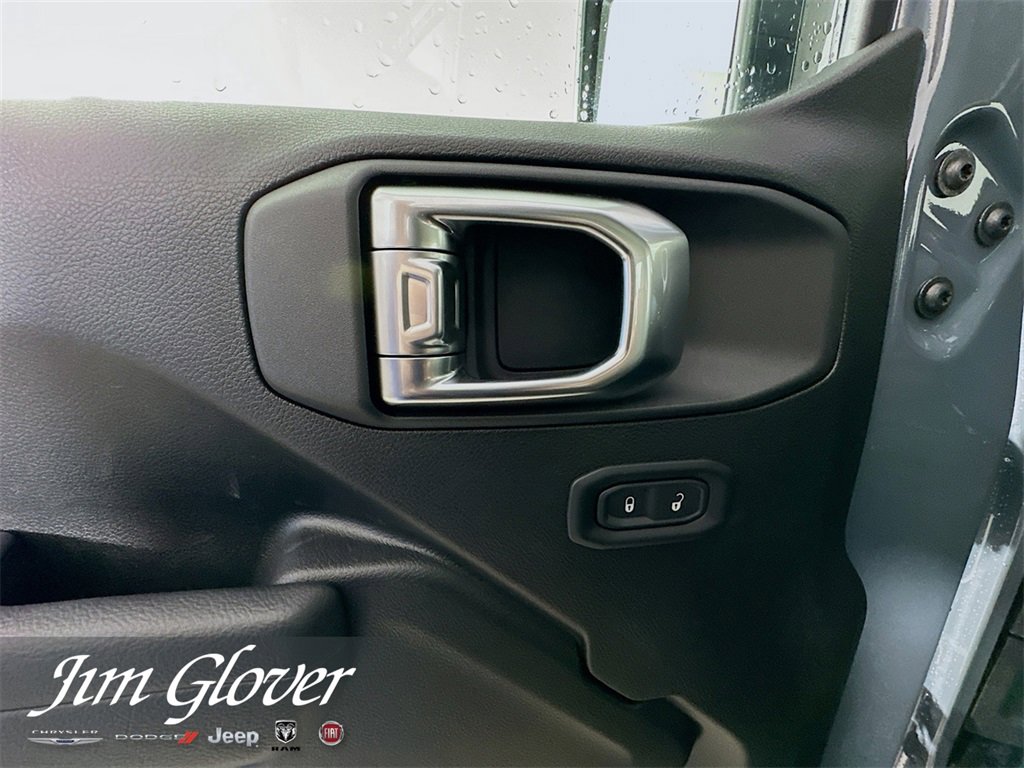 New 2026 Jeep Gladiator Sport image 21