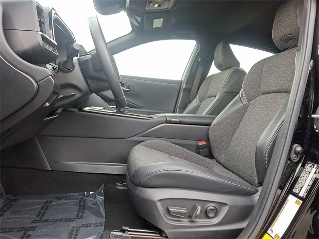 Used 2024 Toyota Crown XLE image 13