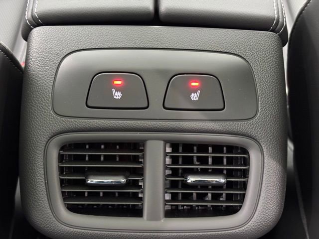 New 2026 Buick Envision Avenir image 7