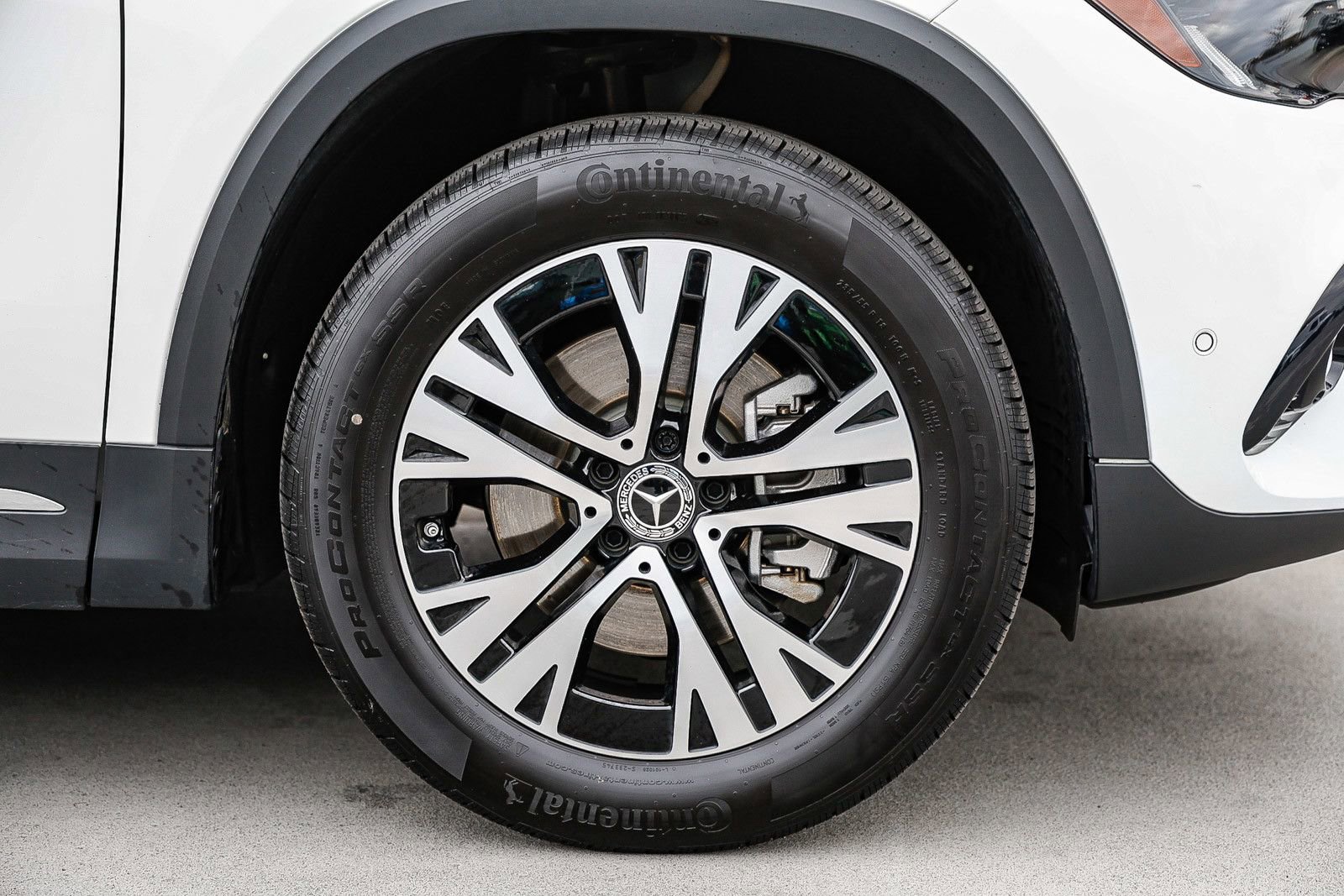 Certified 2025 Mercedes-Benz GLA 250 image 9