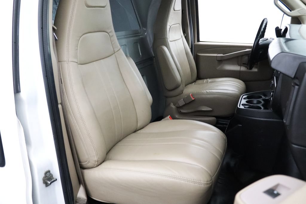 Used 2022 Chevrolet Express 2500 w/ Safety Package RWD image 12