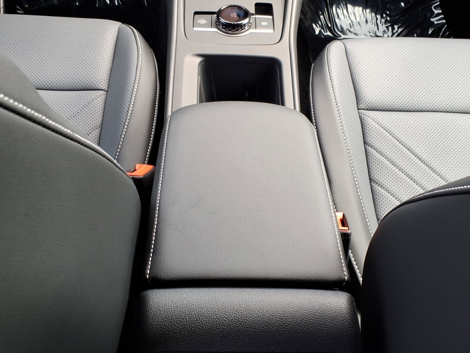 New 2026 Volkswagen Tiguan SE R-Line image 13