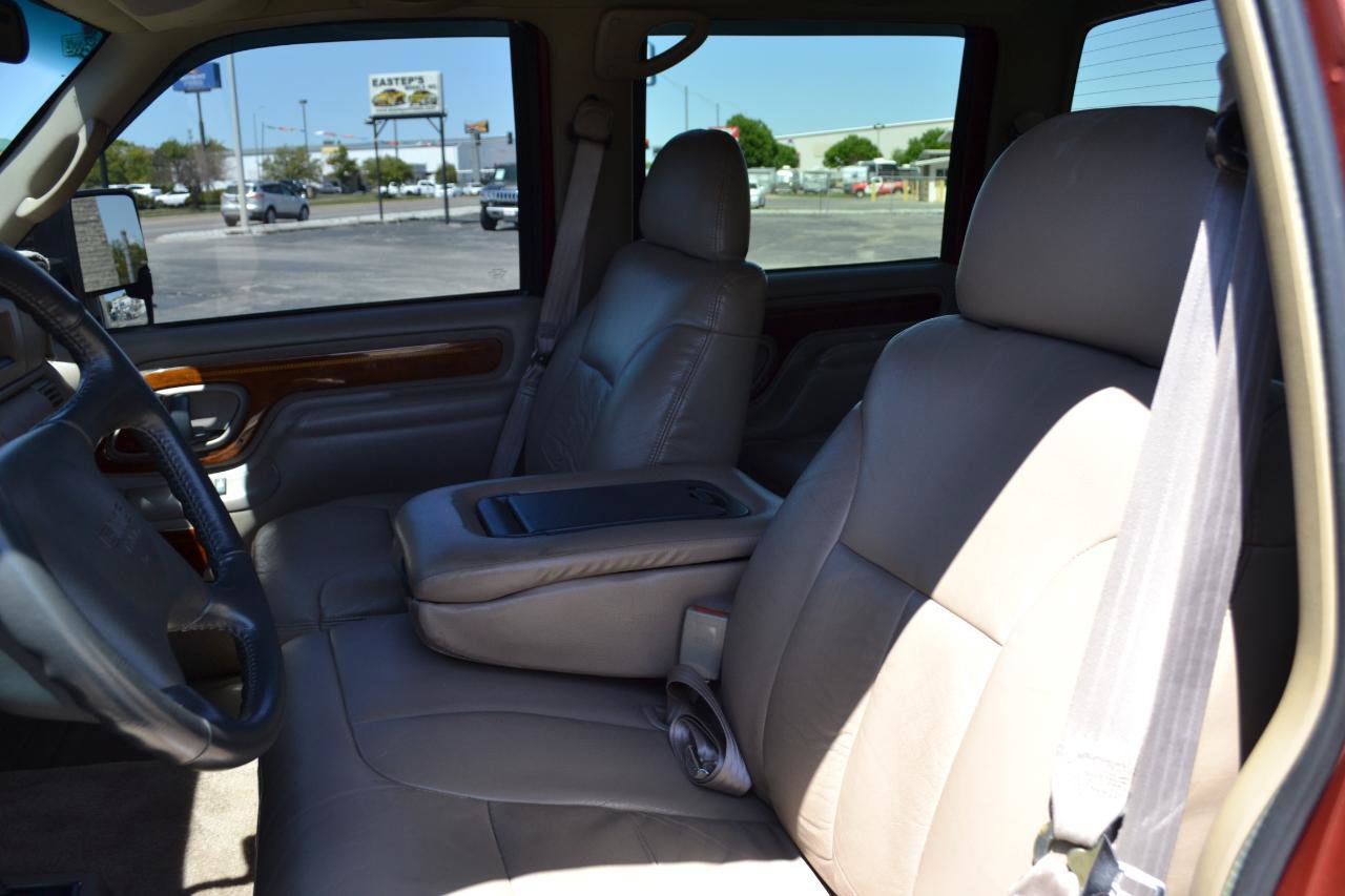 Used 1998 GMC Sierra 3500 4x4 Crew Cab w/ Marketing Option Pkg 3 image 21