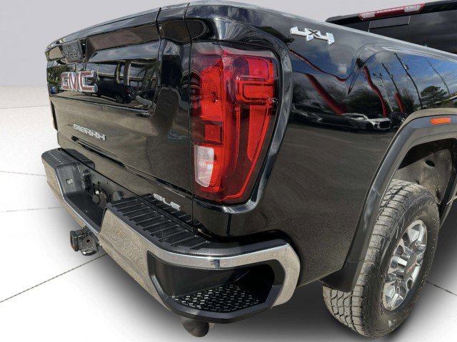 Used 2023 GMC Sierra 3500 SLE w/ SLE Convenience Package AWD/4WD image 18