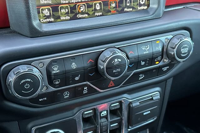 Used 2021 Jeep Wrangler Unlimited Rubicon image 28