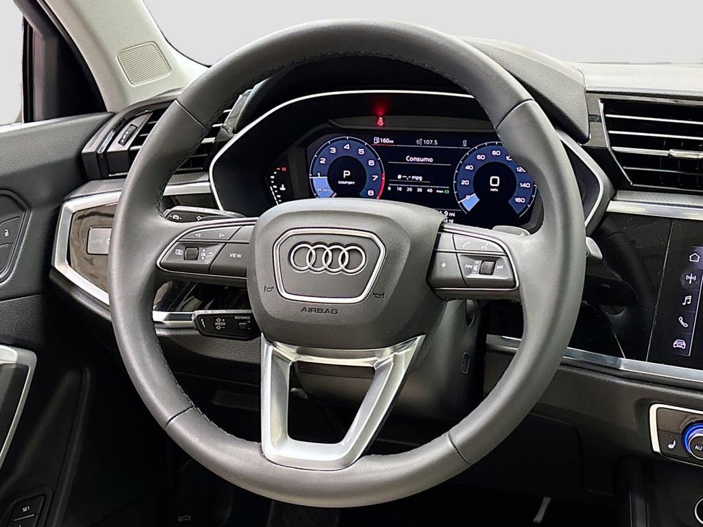 Certified 2025 Audi Q3 2.0T Premium Plus image 18