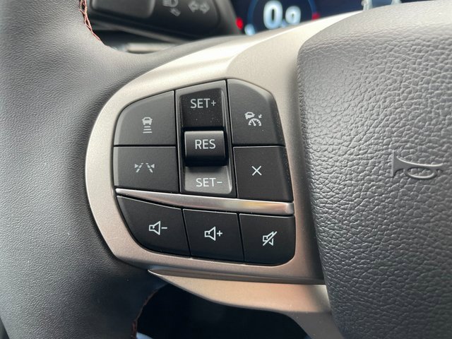 New 2025 Ford Explorer Active w/ Active Comfort Package image 23