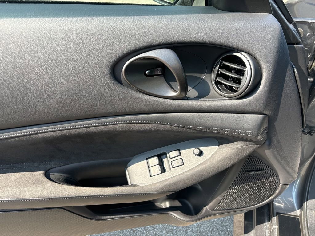 Used 2024 Nissan Z Performance w/ Floor Mat Package image 10