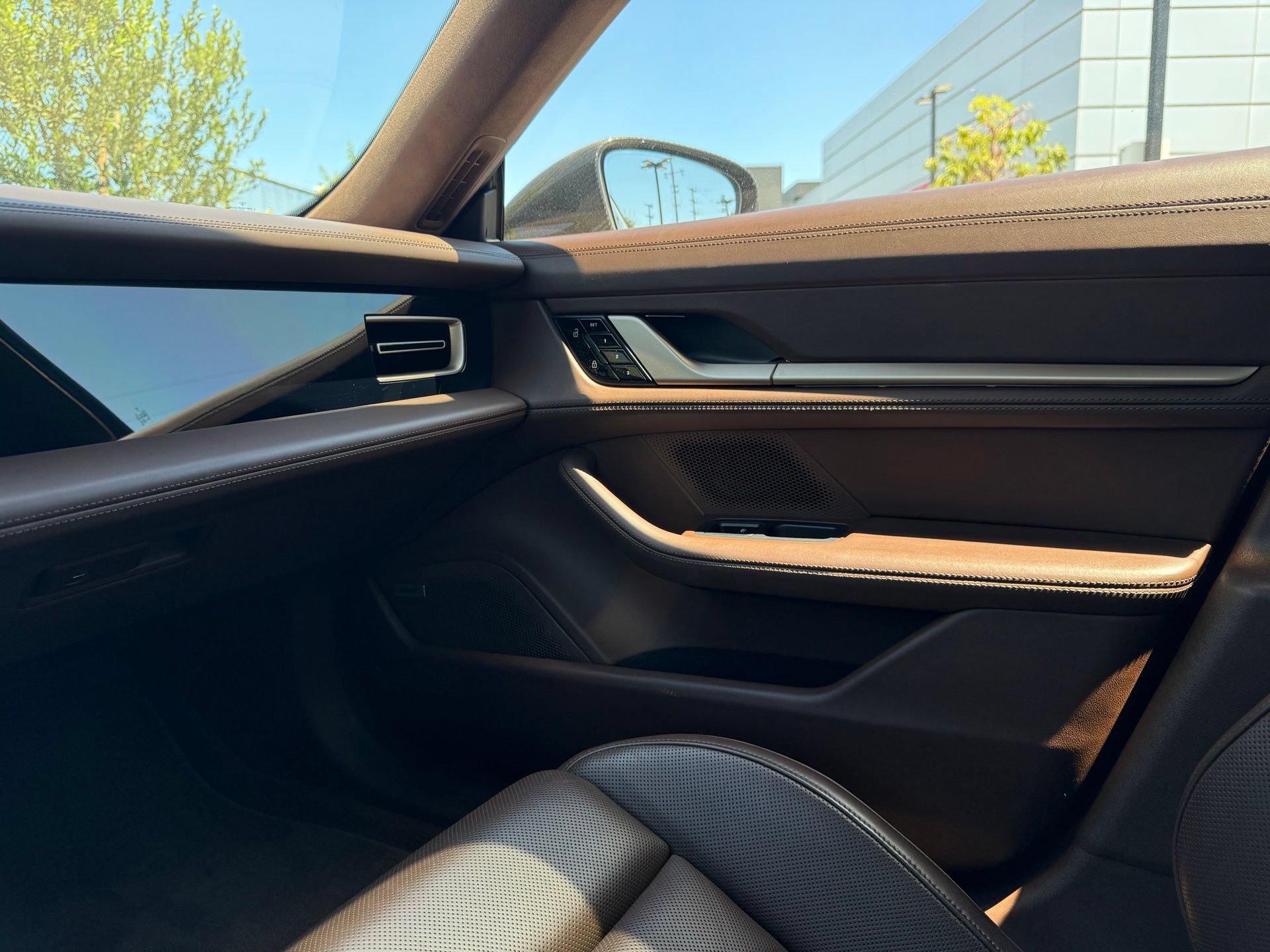 Certified 2020 Porsche Taycan Turbo AWD/4WD image 26
