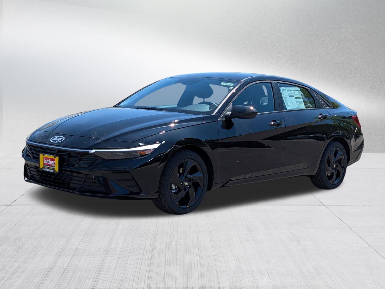 New 2026 Hyundai Elantra Sport FWD image 2