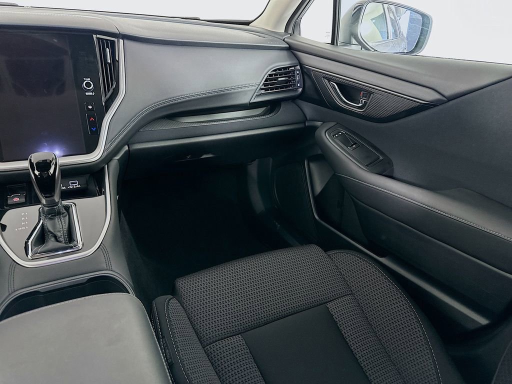 Certified 2025 Subaru Outback Premium w/ Popular Package #1A image 30