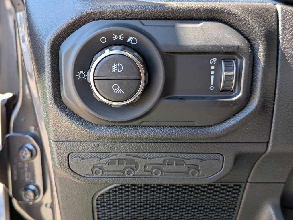 New 2026 Jeep Gladiator Sport AWD/4WD image 20