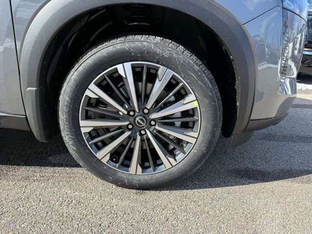 New 2026 Nissan Pathfinder Platinum w/ Cargo Package image 27